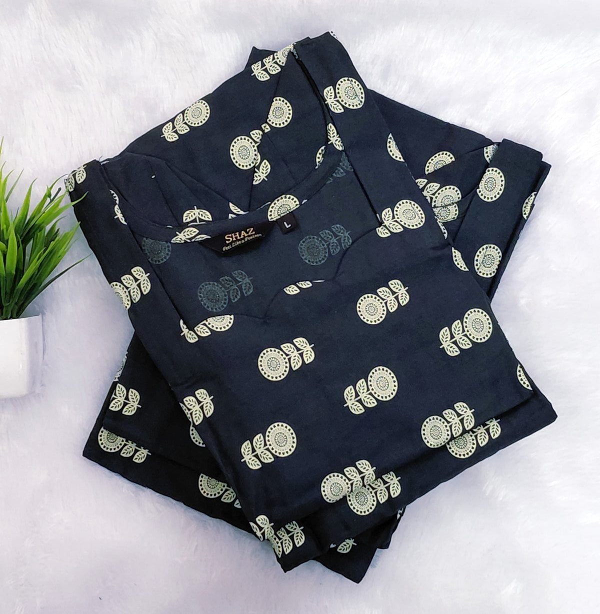 Premium Cotton Kurti | Trendy Neck Pattern