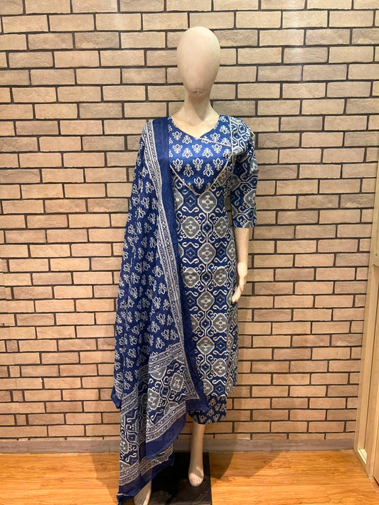 Royal Blue Floral Pure Cotton Kurta Set 🌸🤍