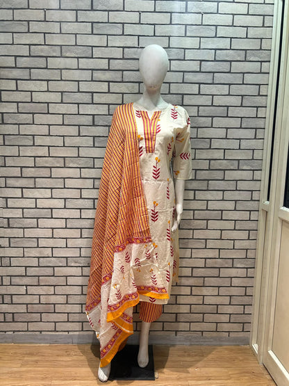 Ivory Floral Blossom Pure Cotton Kurta Set 🌸🤍