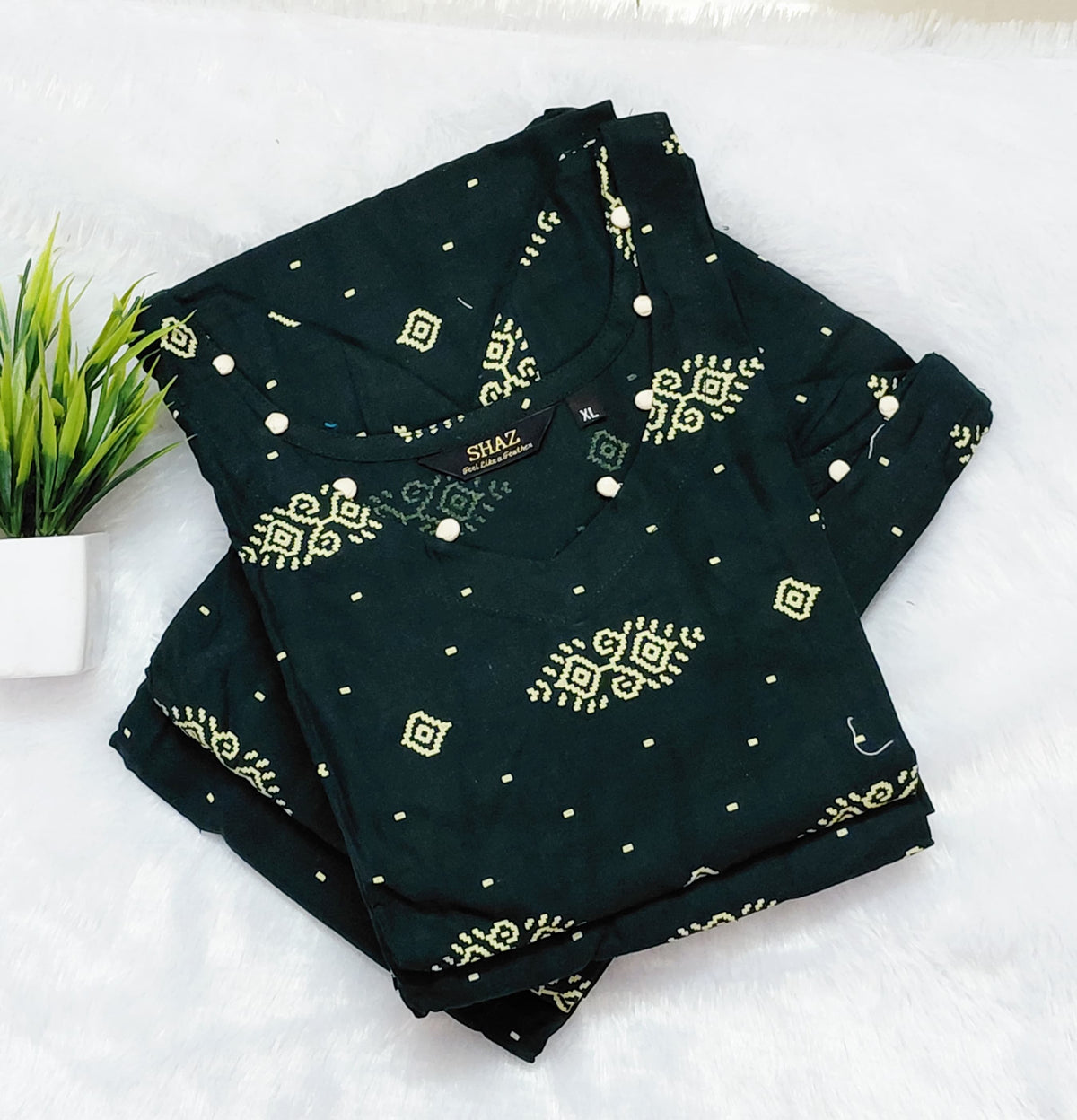 Premium Cotton Kurti | Trendy Neck Pattern